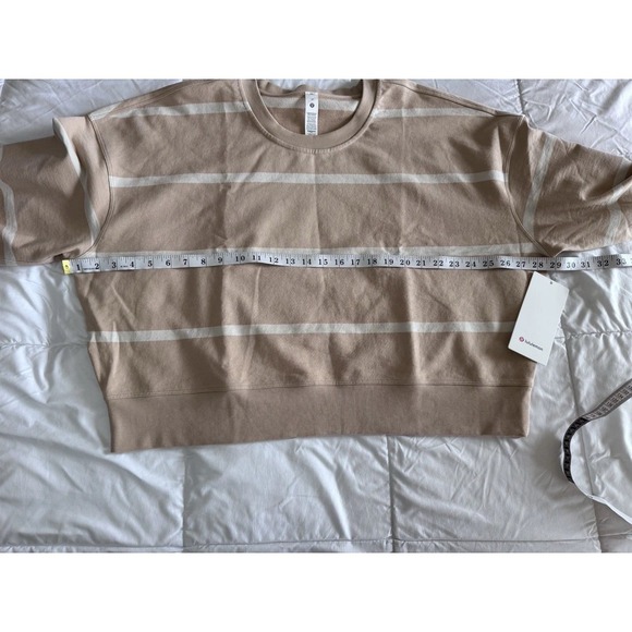 New Lululemon 14 Beige Striped Perfectly Oversized Cropped Crew SOLD OUT NWT - Picture 5 of 6